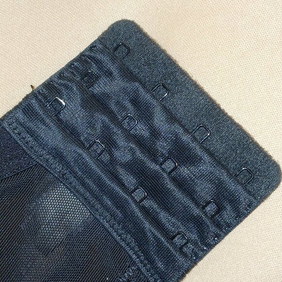 WOMENS LANE BRYANT CACIQUE  NUDE BLACK OVERLAY MESH BACK STRAP BRA 46DD - Picture 8 of 10